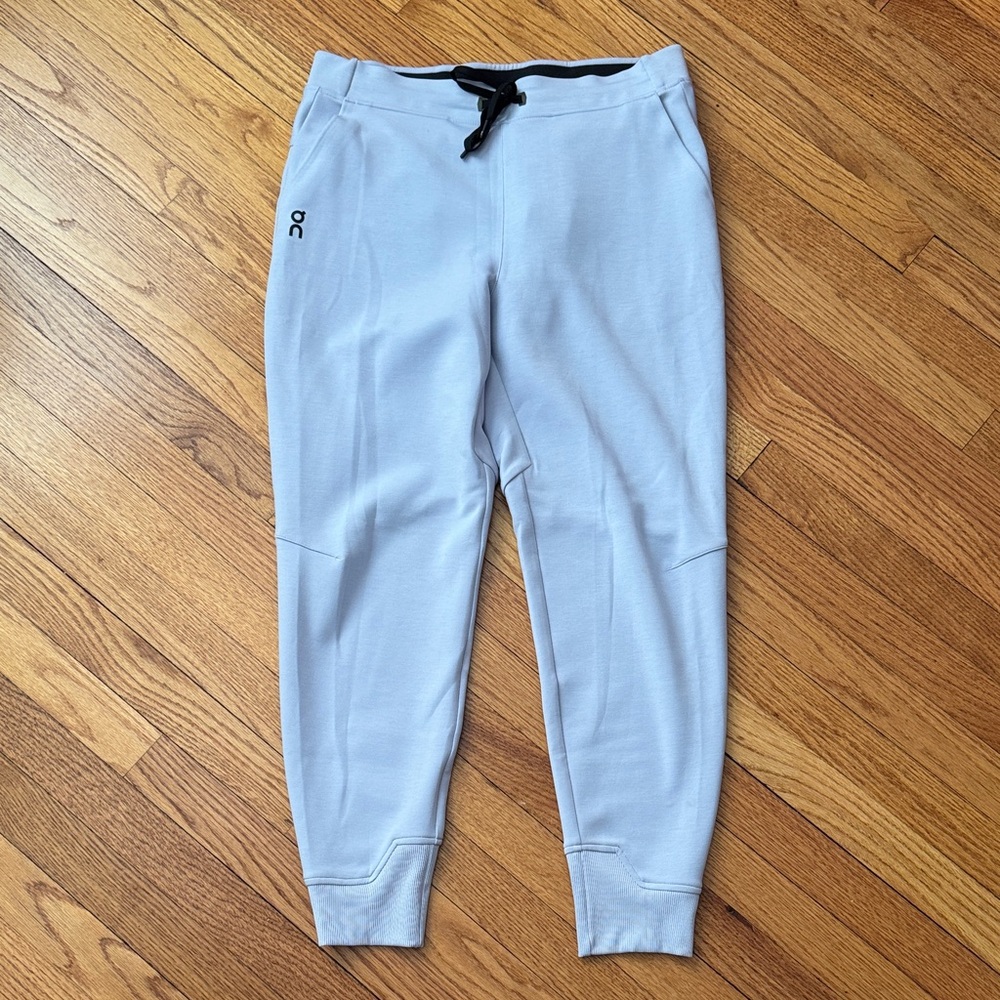 On Running Lilac Joggers